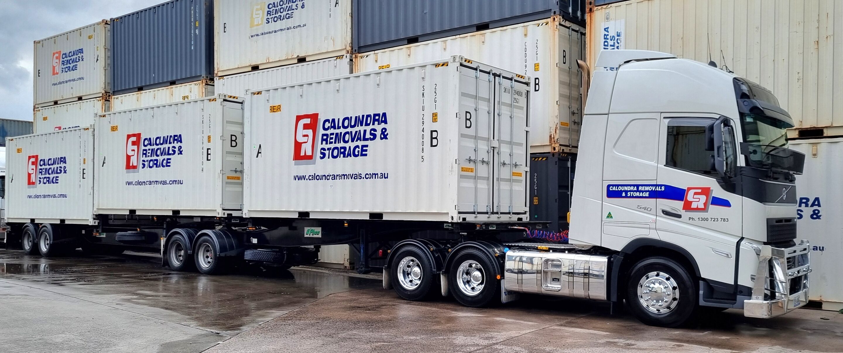 10 Wheeler Truck Parked In Fleet Warehouse Ready For Use — Caloundra Removals & Storage in Sunshine Coast, QLD